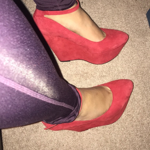 Sam Edelman Suede Wedges - Picture 7 of 8